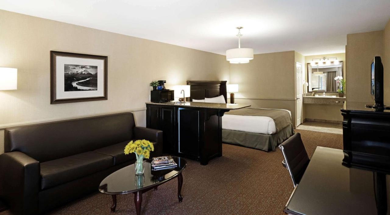 Best Western Corona Hotel&Suites Buitenkant foto