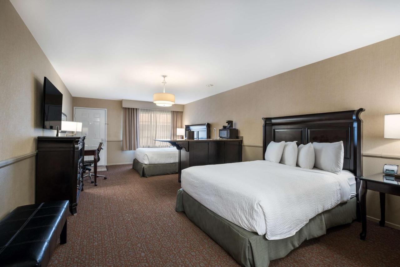 Best Western Corona Hotel&Suites Buitenkant foto