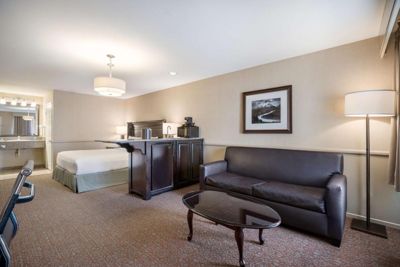 Best Western Corona Hotel&Suites Buitenkant foto
