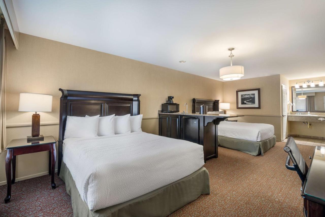 Best Western Corona Hotel&Suites Buitenkant foto