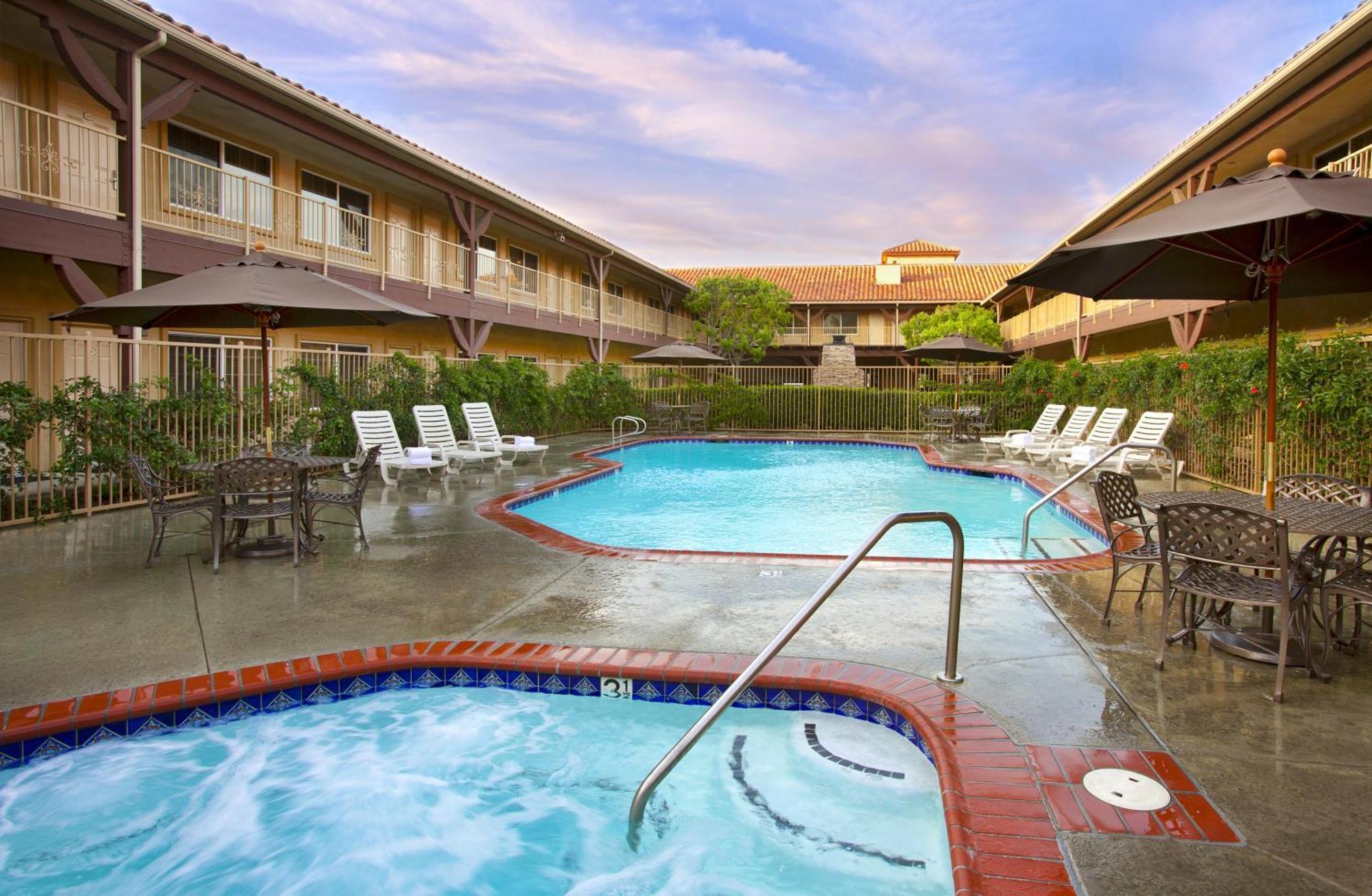 Best Western Corona Hotel&Suites Buitenkant foto